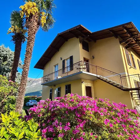 Casa La Rosa 3* Μπελάτζιο