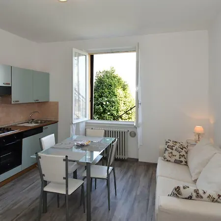 Apartmanhotel Casa La Rosa 3*