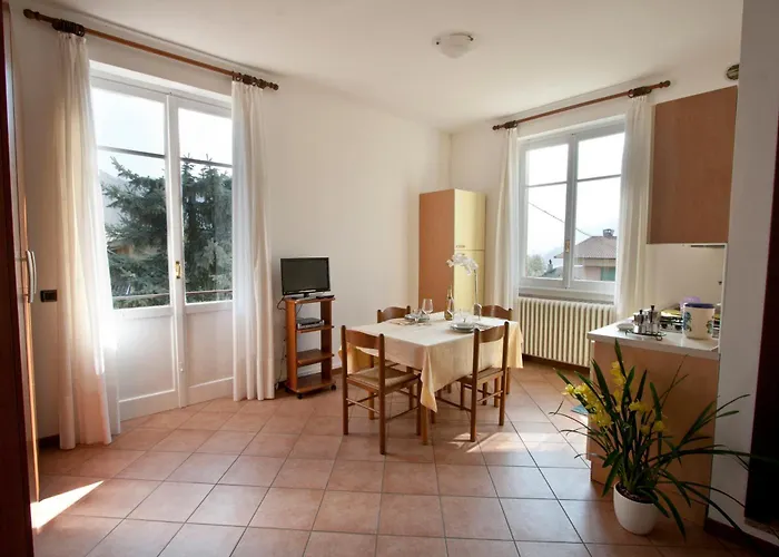 Lägenhetshotell Casa La Rosa Bellagio