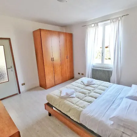 Ξενοδοχείο με διαμερίσματα Casa La Rosa Μπελάτζιο